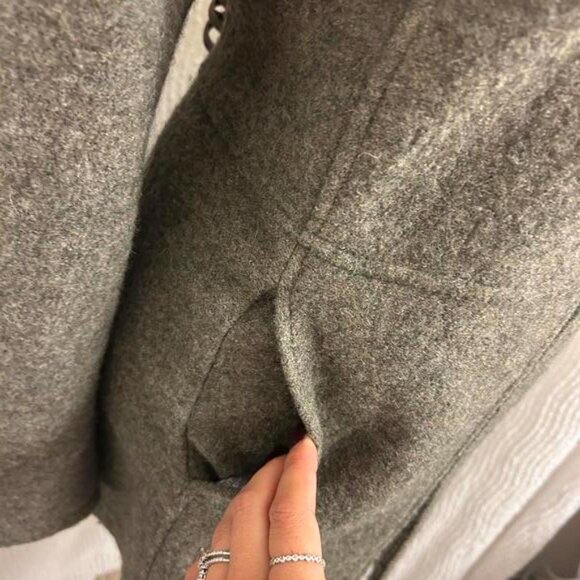 Venario Green Wool Coat Women’s XL 100% Wool Reindeer Buttons Vintage Style - Picture 4 of 8